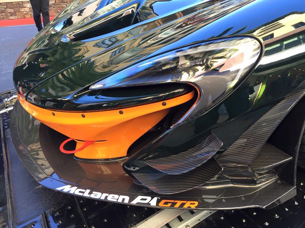 Chi tiet sieu xe dua McLaren P1 GTR dau tien toi My-Hinh-3