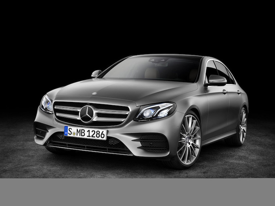 Mercedes E-Class the he 2016 sap ra mat co gi hay?