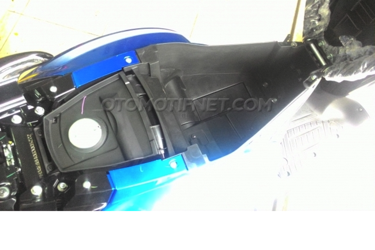 Yamaha ra mat xe tay ga Fino Blue Core gia 25 trieu-Hinh-8