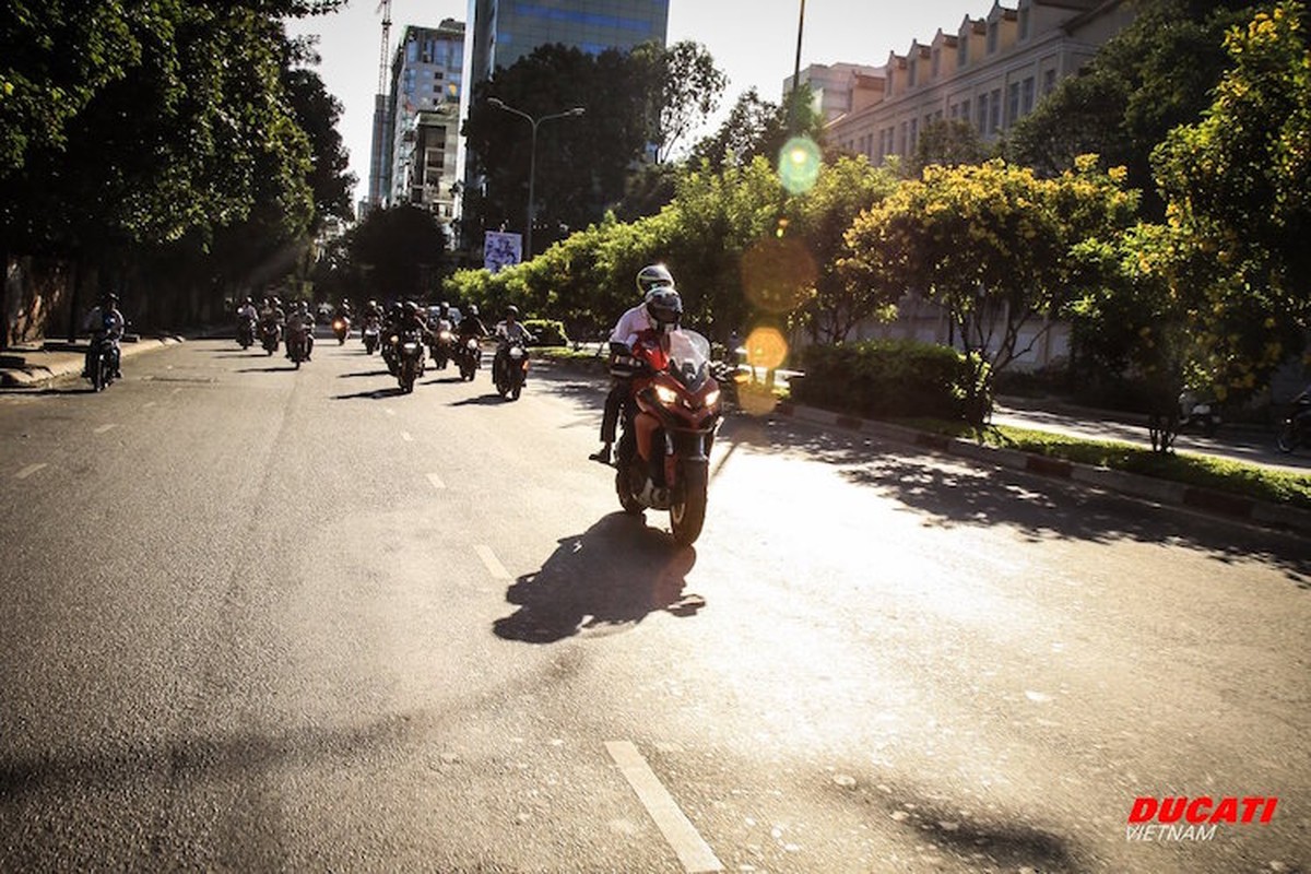 Hang tram moto phan khoi lon Ducati “dai nao” Sai Gon-Hinh-6