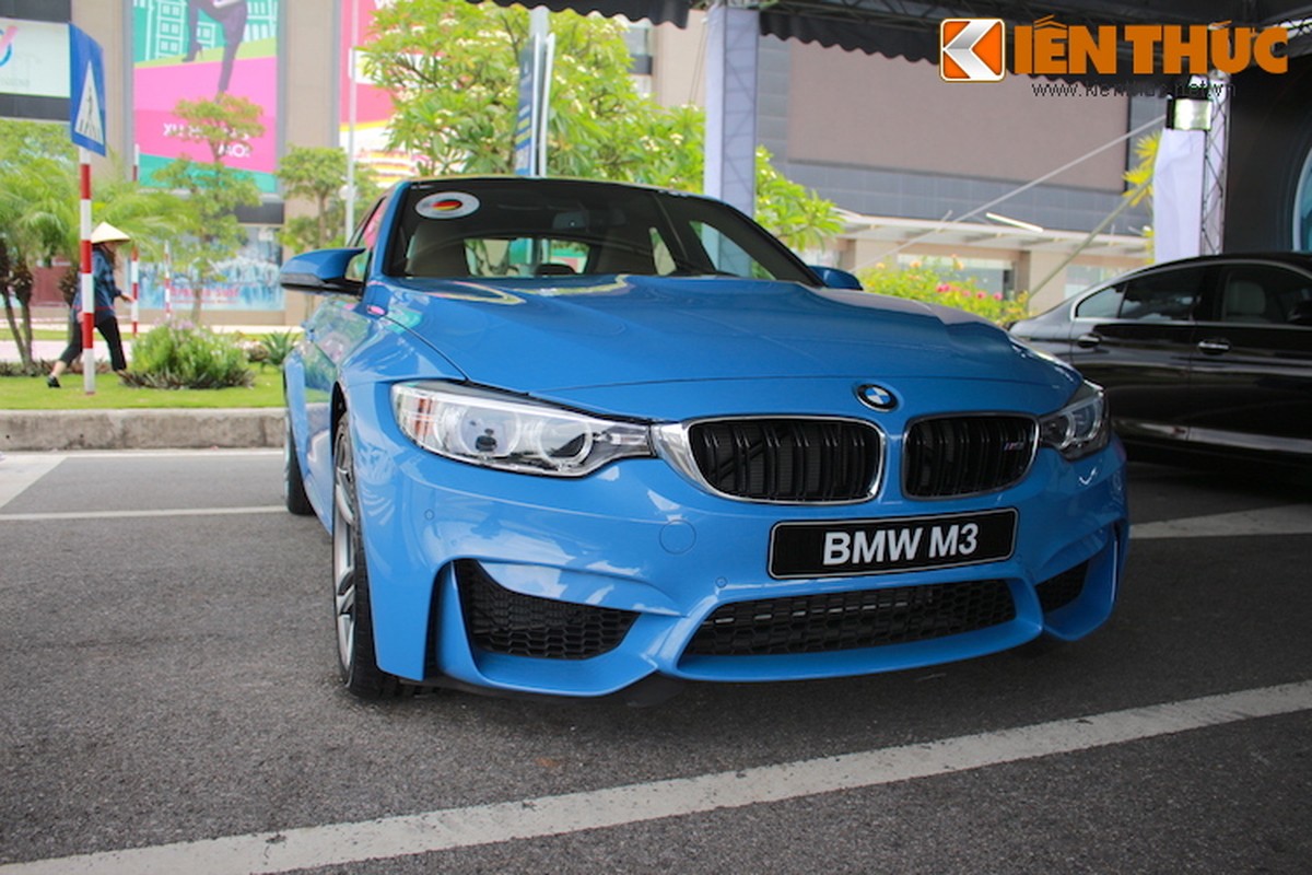 Sieu sedan BMW M3 mau Yas Marina Blue 