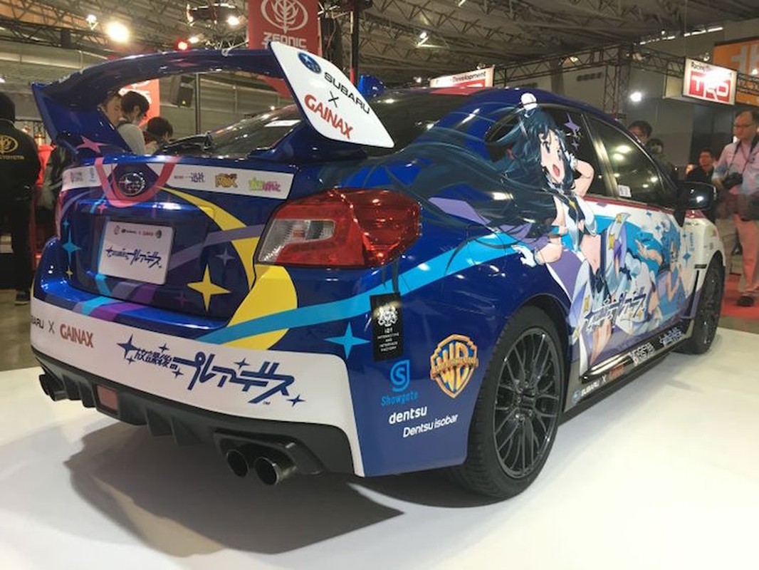 Ngam Subaru ban WRX STI phien ban “Thuy thu mat trang