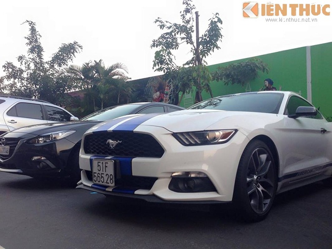 Xe co bap Ford Mustang 2015 noi bat tai Da Nang-Hinh-5