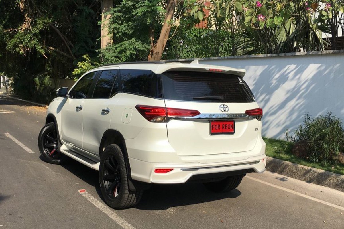 Toyota Fortuner 2017 do bodykit &quot;Fiar Design&quot; sieu an tuong-Hinh-2