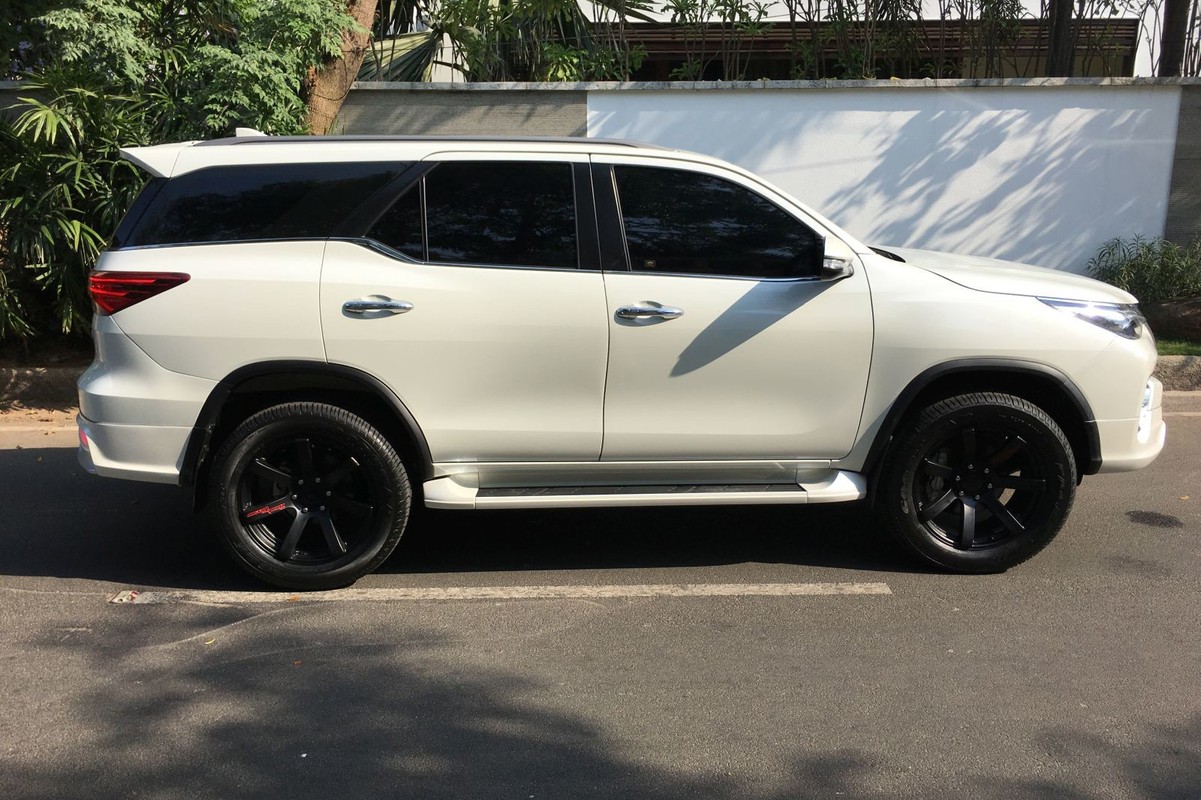 Toyota Fortuner 2017 do bodykit &quot;Fiar Design&quot; sieu an tuong-Hinh-4