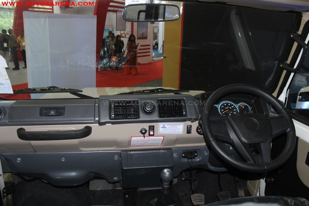 Oto Force Trax Cruiser “nhai” sieu SUV Mercedes-Benz G63-Hinh-7