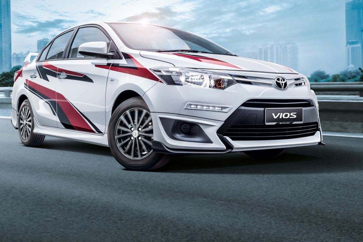 Soi &quot;Xe hop&quot; Toyota Vios Sports Edition 2017 gia 452 trieu-Hinh-9