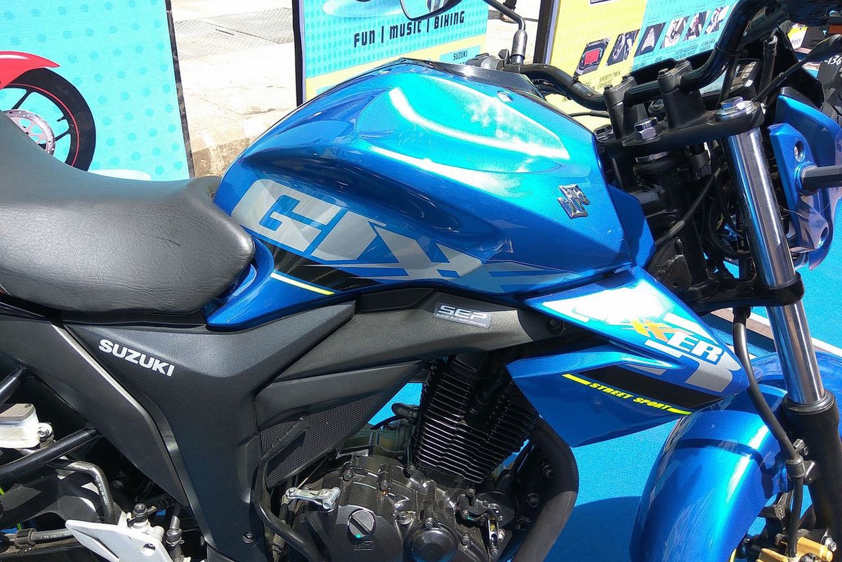 Moto Suzuki Gixxer gia 33 trieu khien dan Viet phat them-Hinh-8