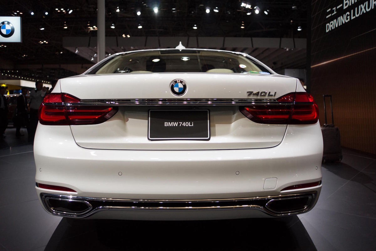 Xe sang tien ty BMW 7-Series &quot;nat dau&quot; tai Kien Giang-Hinh-5