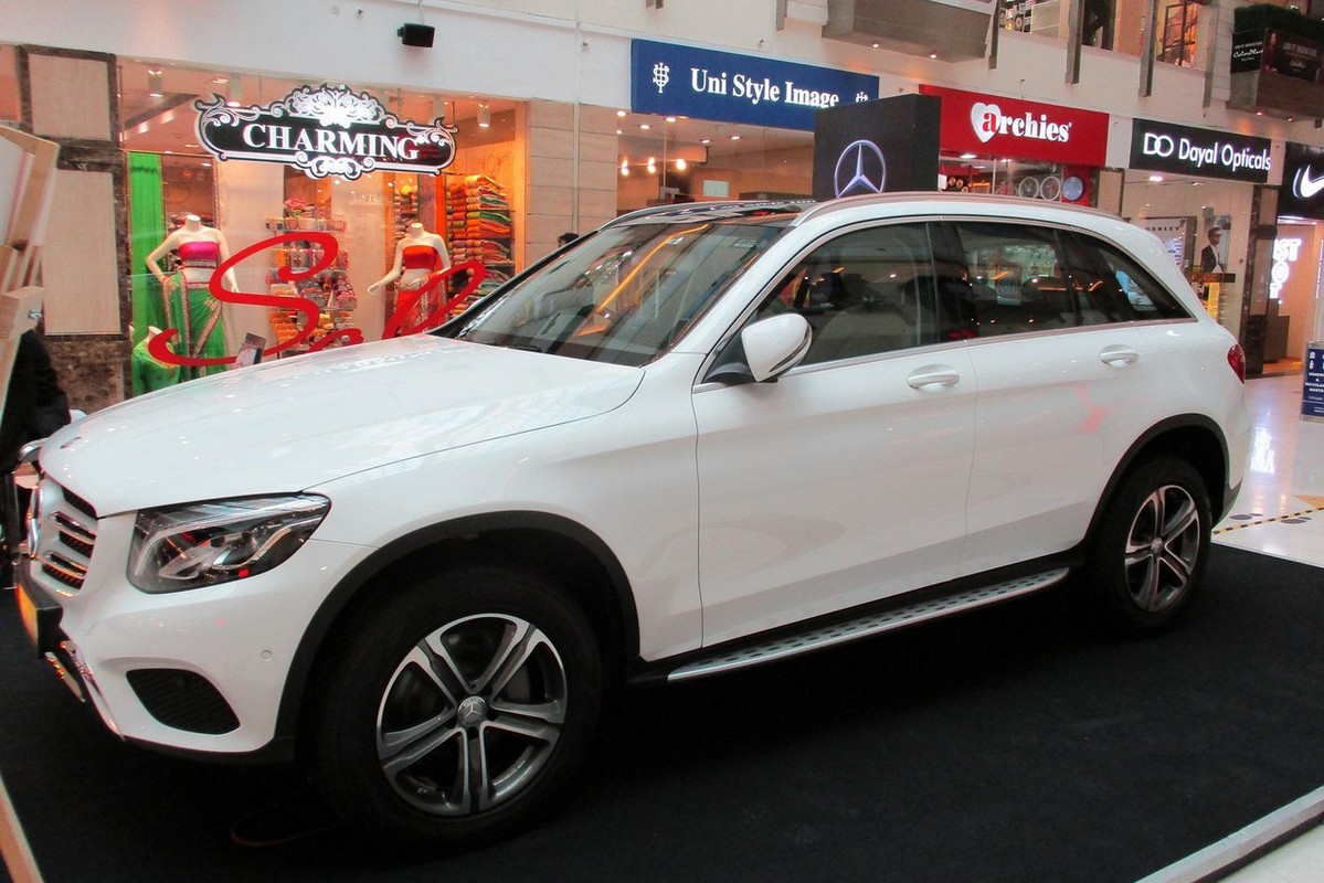 Mercedes-Benz GLC ky niem 70 nam An Do co gi &quot;hot&quot;?-Hinh-2