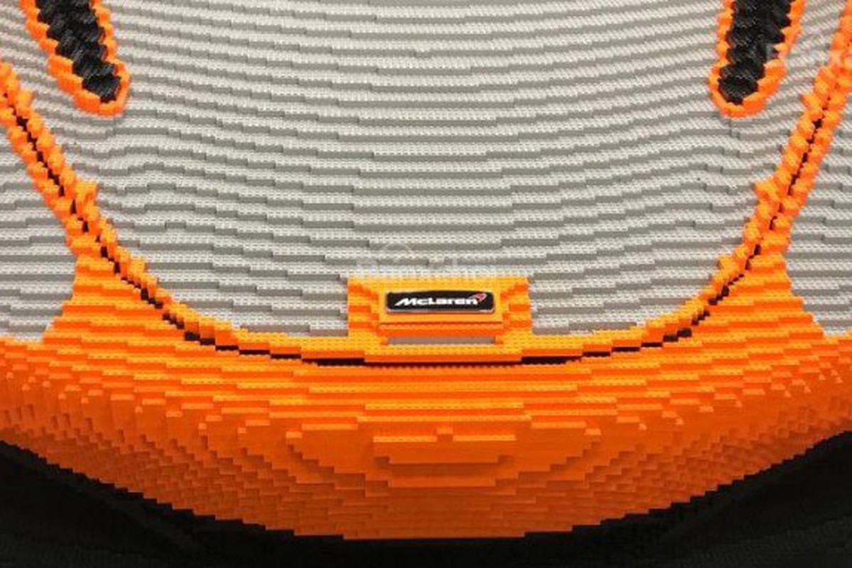 Hoang tu Anh thich thu voi sieu xe McLaren 720S lego-Hinh-6