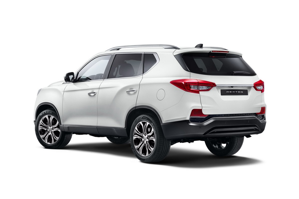 SsangYong Rexton 2018 “chot gia” hon 800 trieu dong-Hinh-8