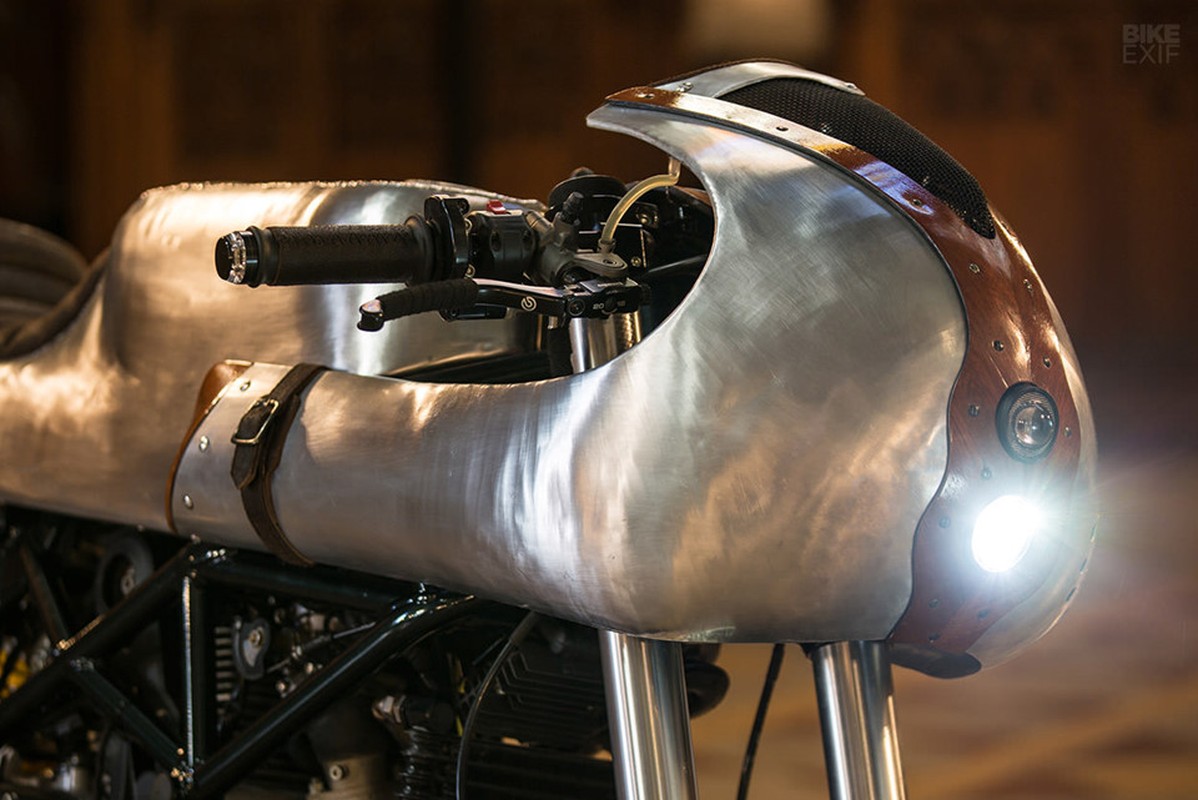Ducati Hypermotard 796 &quot;bien hinh&quot; cafe racer sieu chat-Hinh-6