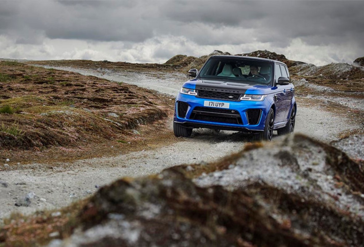 Can canh Range Rover Sport SVR 2018 gia 3 ty dong-Hinh-4