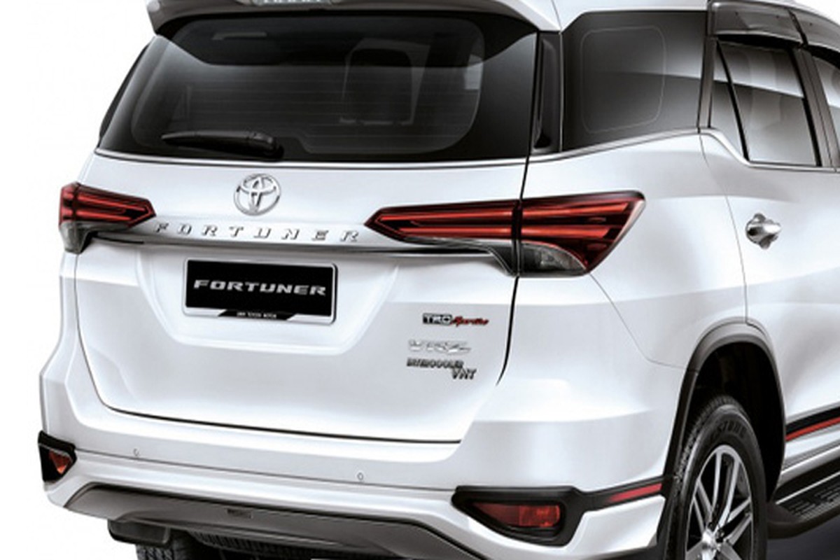 Toyota Fortuner 2018 may dau &quot;chot gia&quot; tu 995 trieu dong-Hinh-5