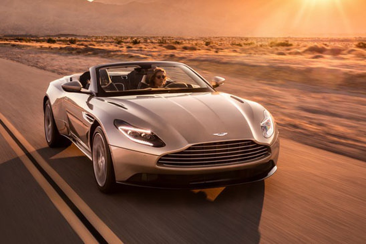 &quot;Soi&quot; mui tran Aston Martin DB11 Volante dep nhat The gioi