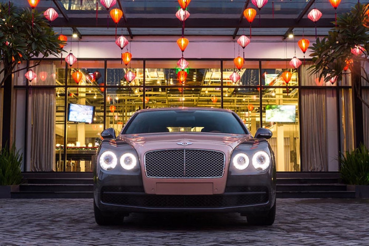 Bentley Flying Spur &quot;hang thua&quot;, tien ty ve Viet Nam-Hinh-2