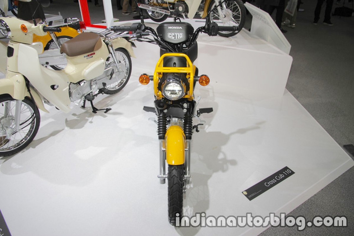 Can canh xe may Honda Super Cub 2018 moi-Hinh-10