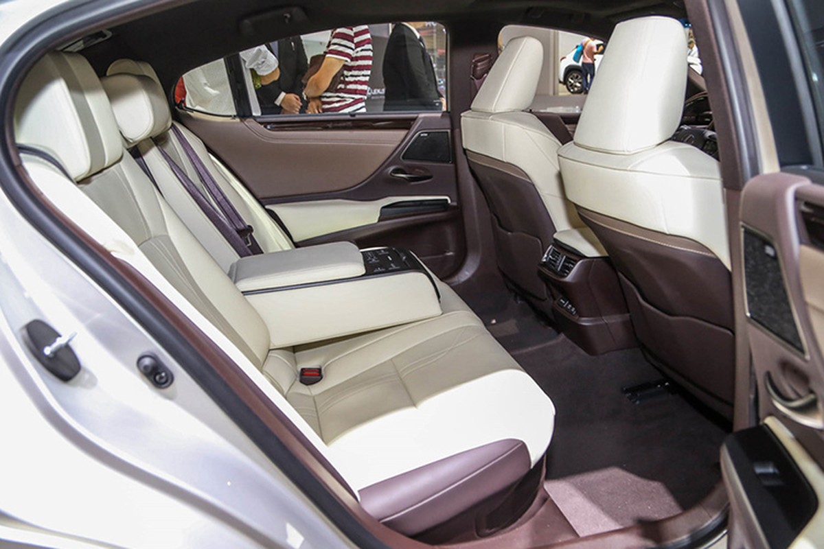 Xe sang Lexus ES 2019 dau tien lo dien tai Dong Nam A-Hinh-8