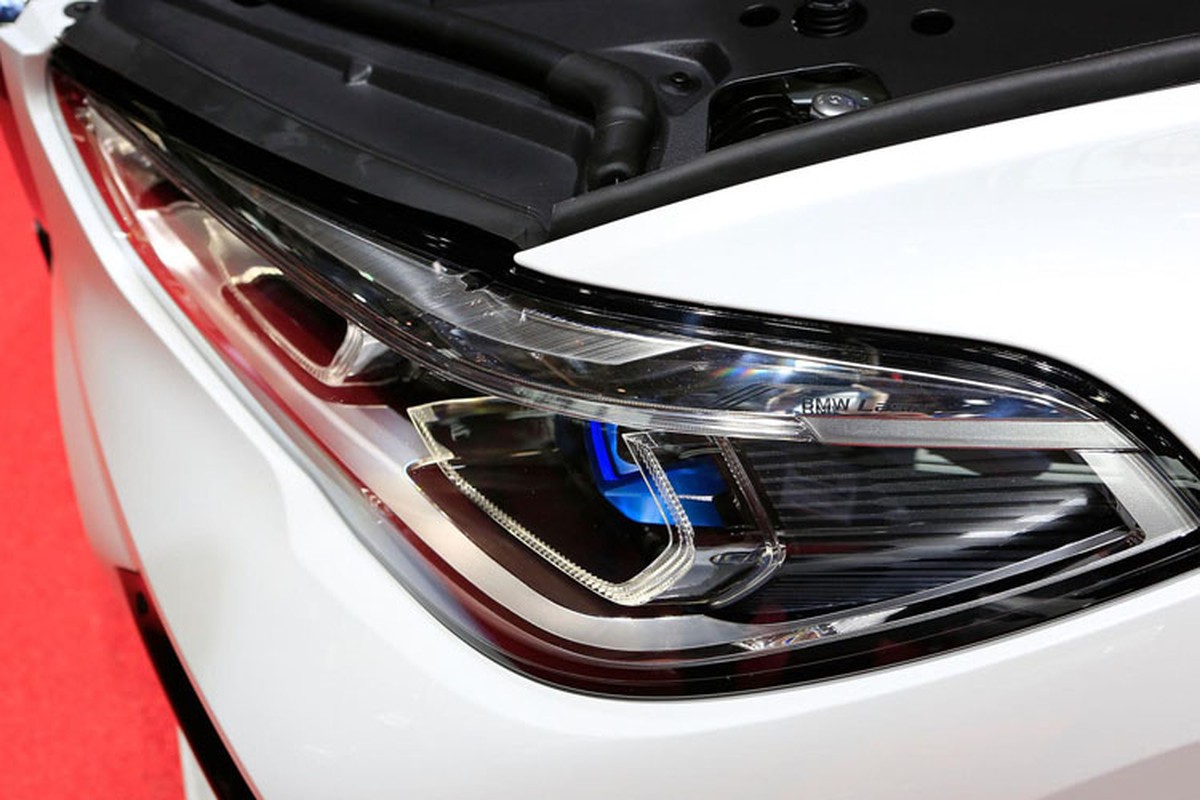 Xem chi tiet BMW X5 2019 vua chao san Paris Motor Show-Hinh-4