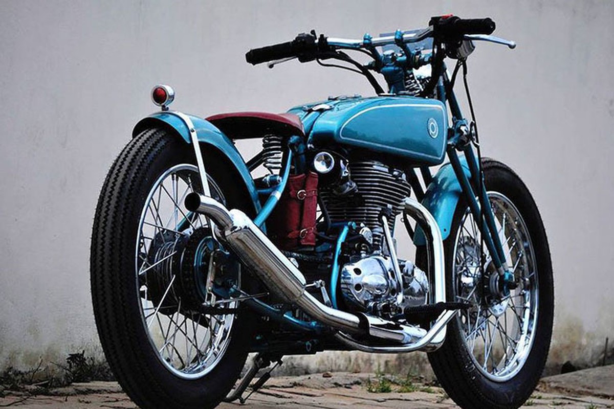 Royal Enfield Classic “bien hinh” bobber co dien loi cuon-Hinh-7