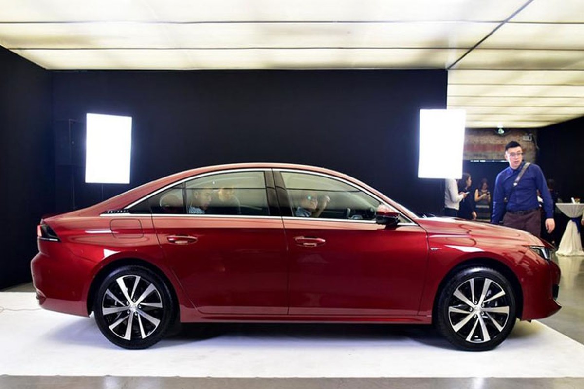 Ra mat sedan Peugeot 508L 2019 voi hang loat trang bi moi-Hinh-3