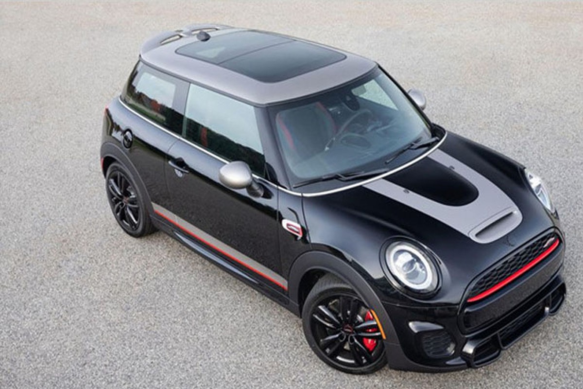 Xe Mini John Cooper Works Knights sap ra mat co gi?