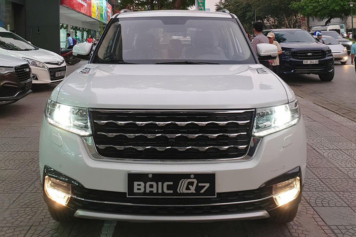 Xe BAIC Trung Quoc “nhai” Range Rover gia 658 trieu tai Viet Nam-Hinh-2