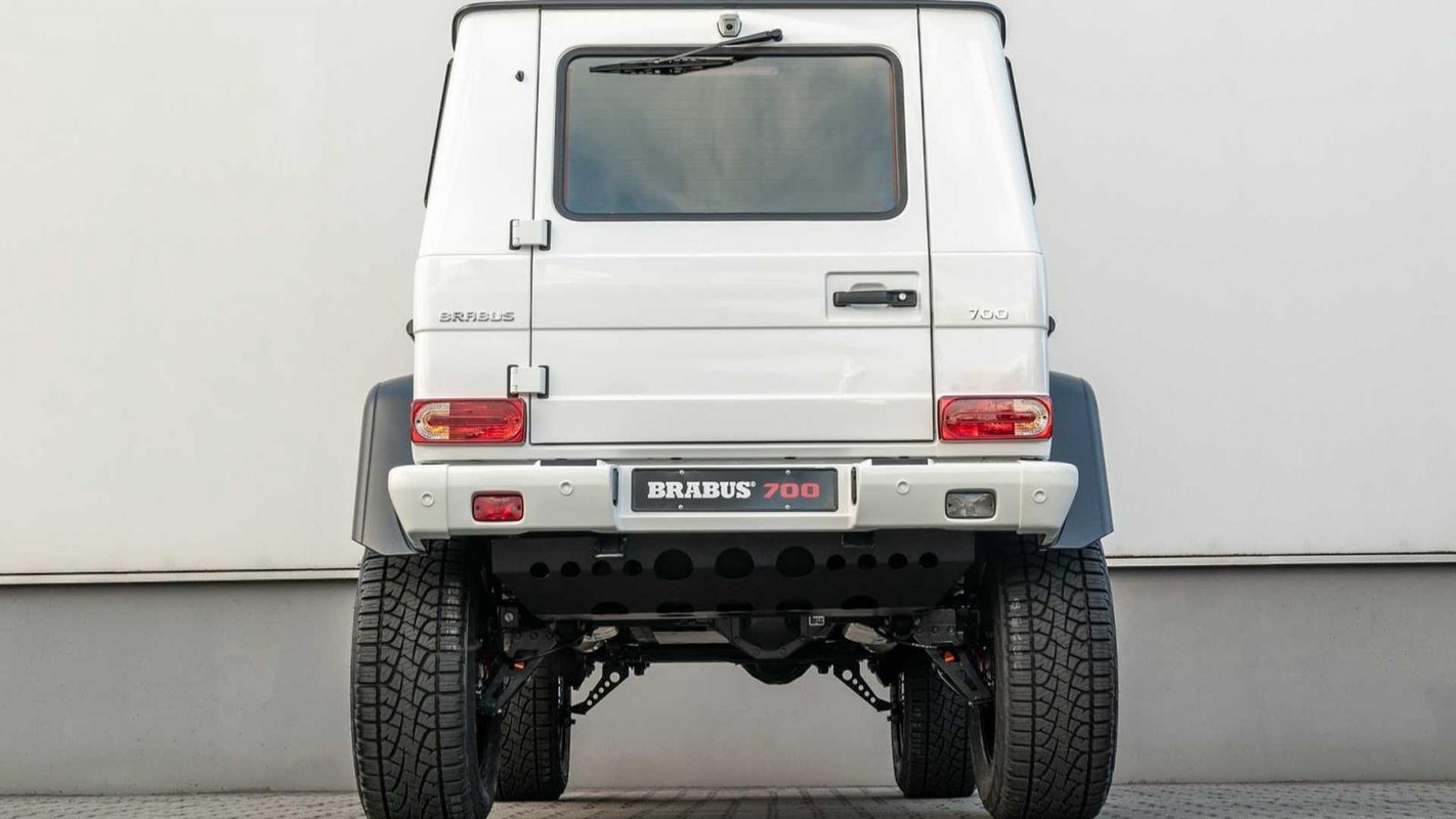 Brabus 700 4x4² Final Edition 