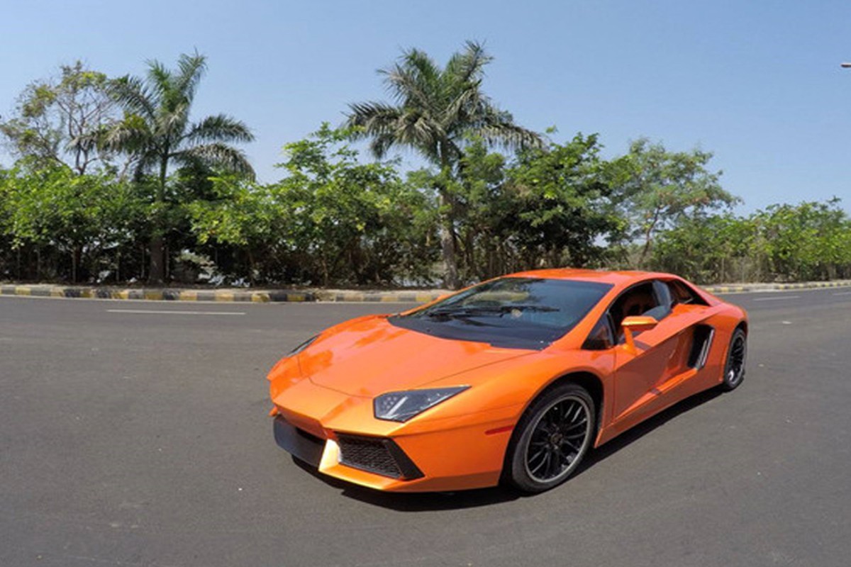 Ho bien Honda Accord cu thanh sieu xe Lamborghini 