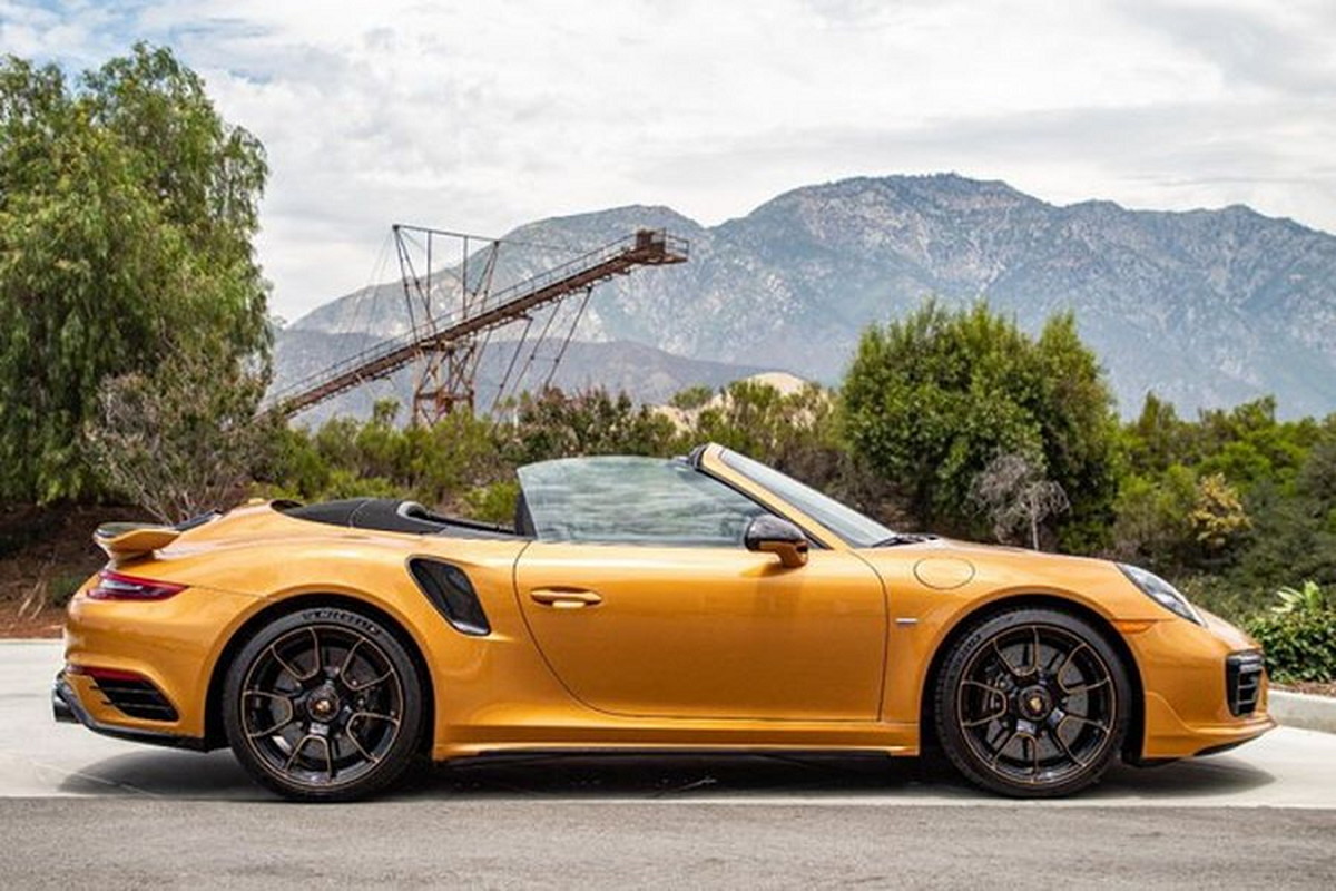 Porsche 911 Turbo S Cabriolet hiem hoi rao ban 7,44 ty dong-Hinh-2