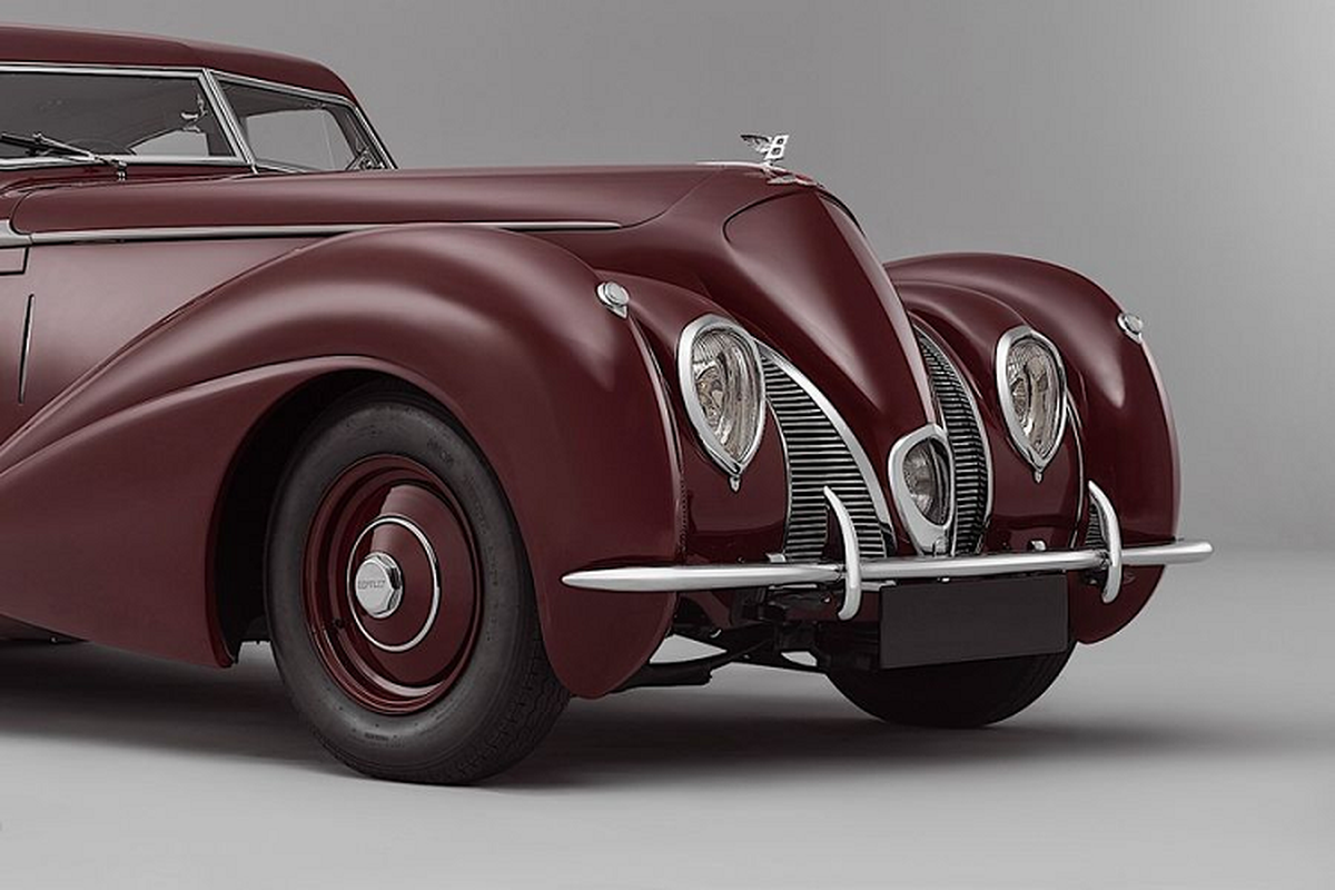 “Ong cu” Bentley Corniche sinh 1939 bat ngo hoi sinh-Hinh-8