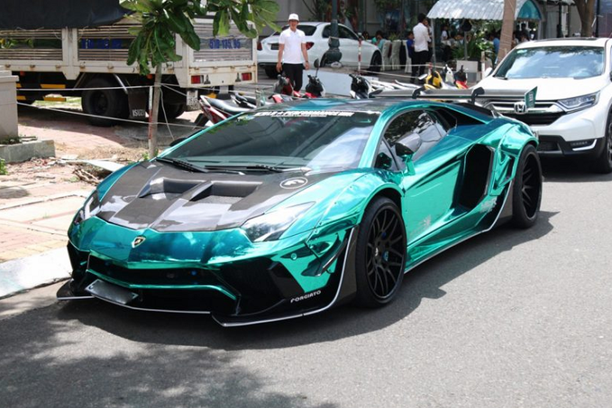 Lamborghini Aventador Liberty Walk doc nhat Viet Nam thay ao moi-Hinh-2