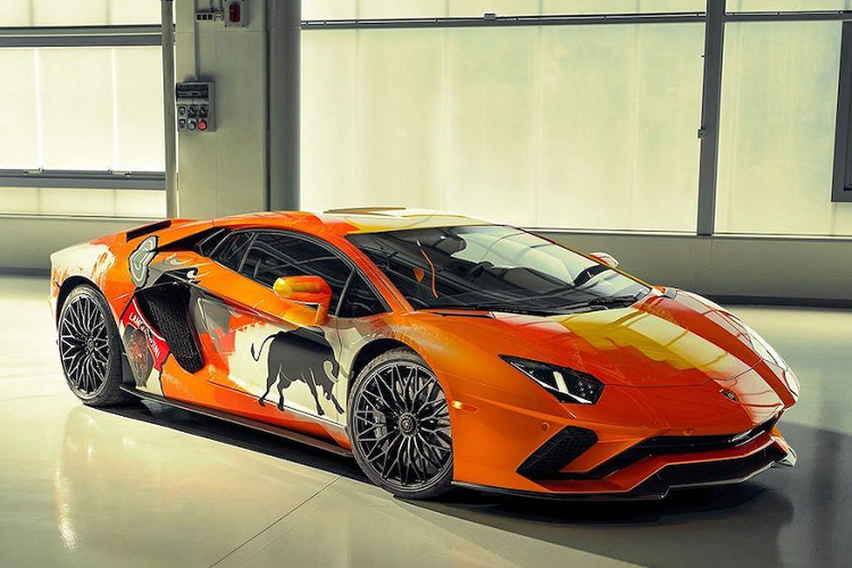 Lamborghini nho thanh nien 19 tuoi ve len sieu xe Aventador S