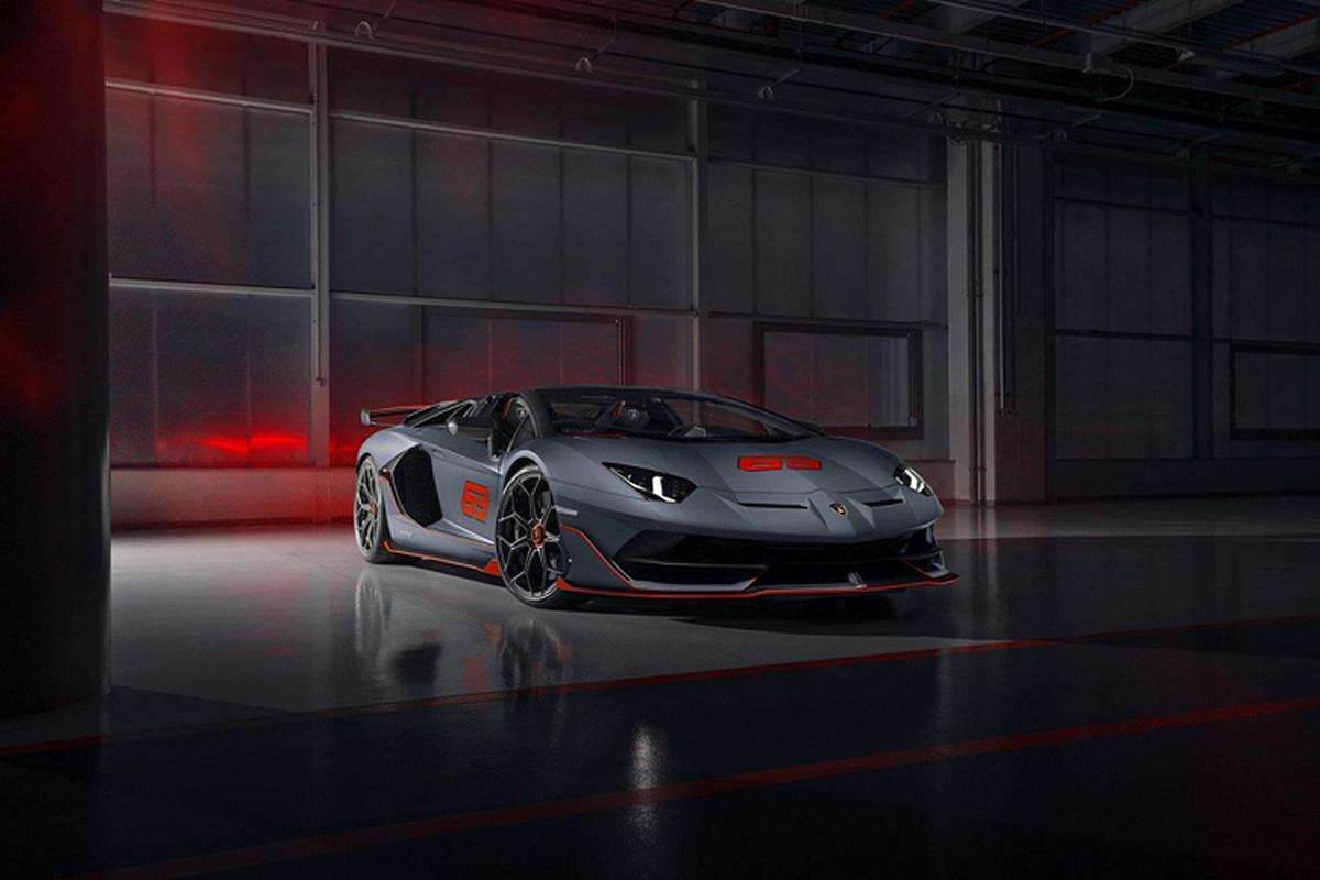 Lamborghini ra mat Aventador va Huracan phien ban 