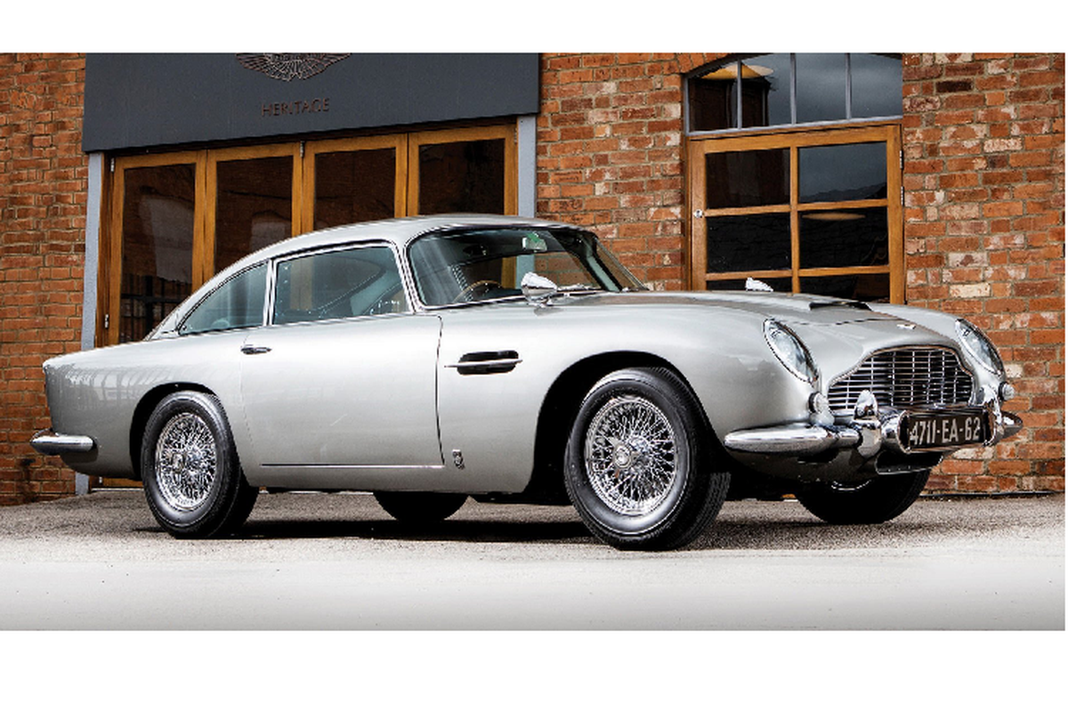 Aston Martin DB5 dat nhat cua James Bond da co chu