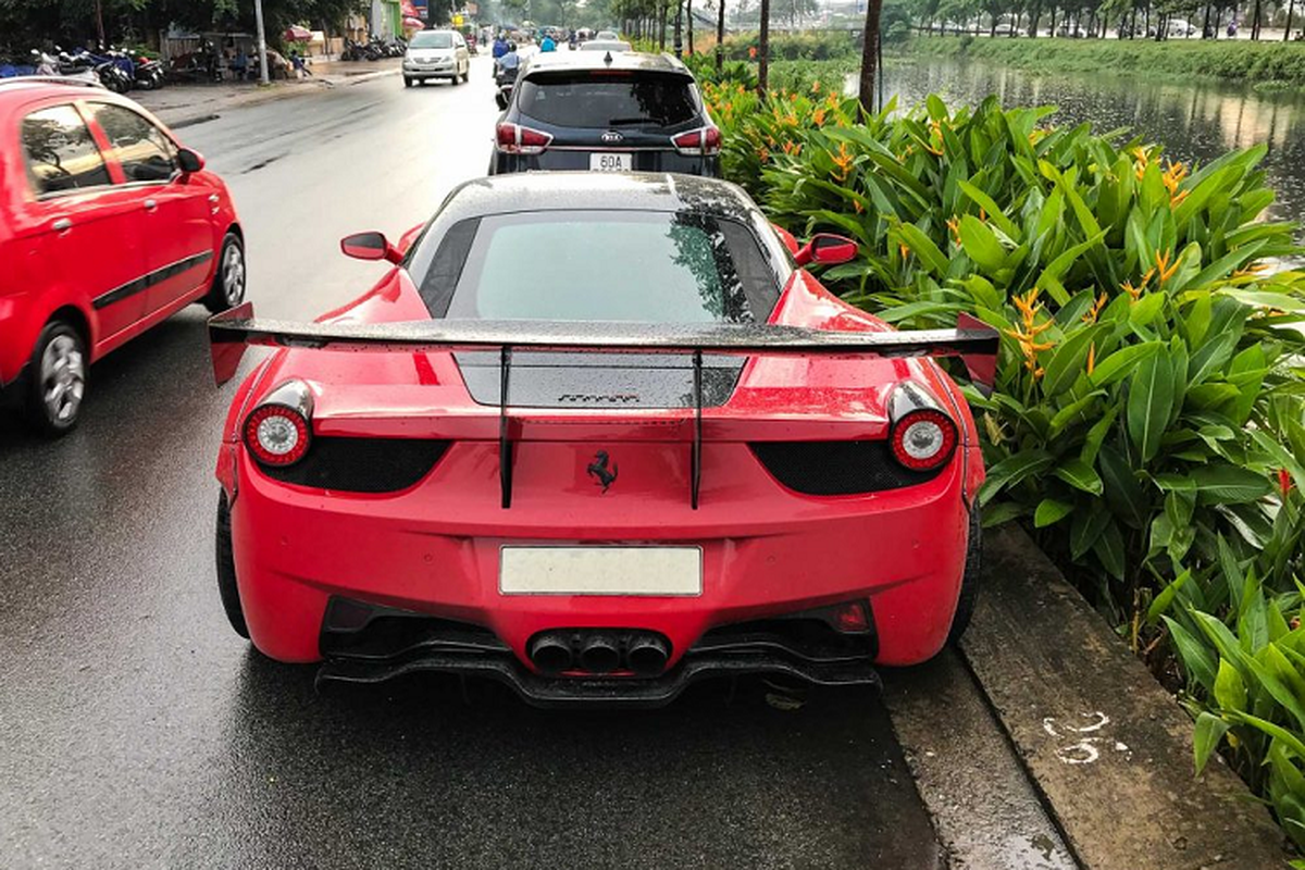 Sieu xe Ferrari 458 Liberty Walk tai xuat tren pho Sai Gon-Hinh-5