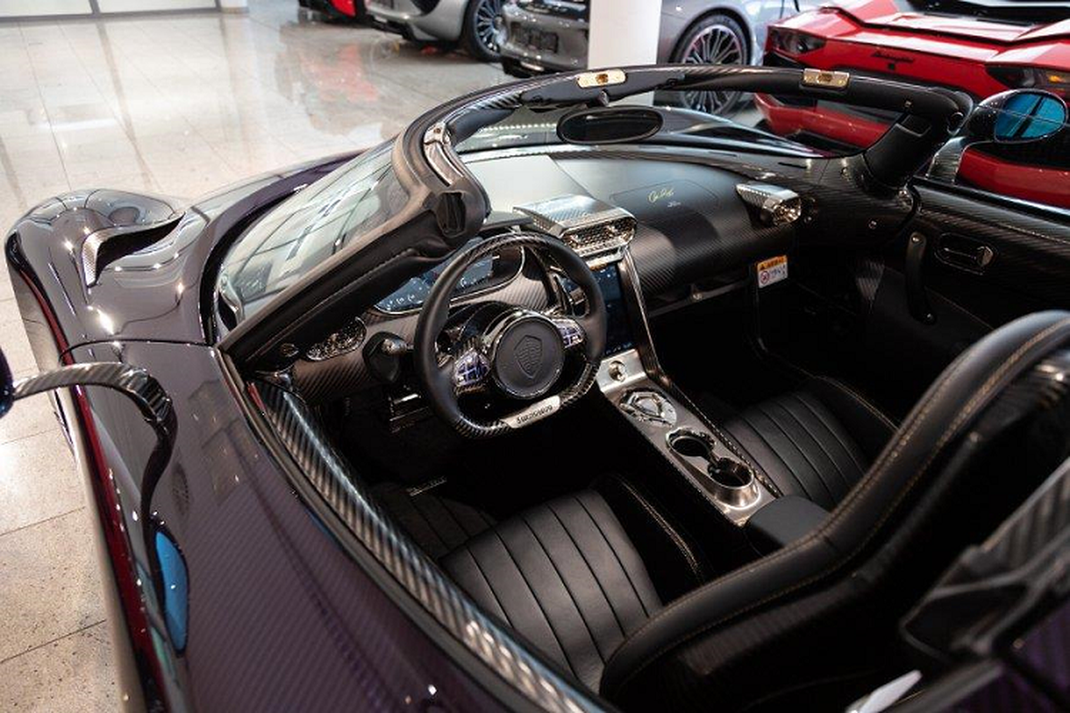 Koenigsegg Regera phu carbon 