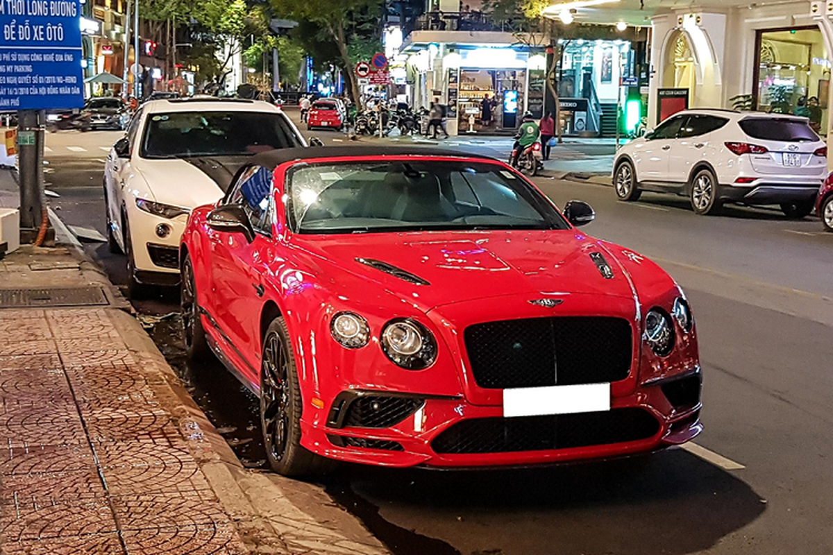 Bentley Supersports mui tran moi ve VN