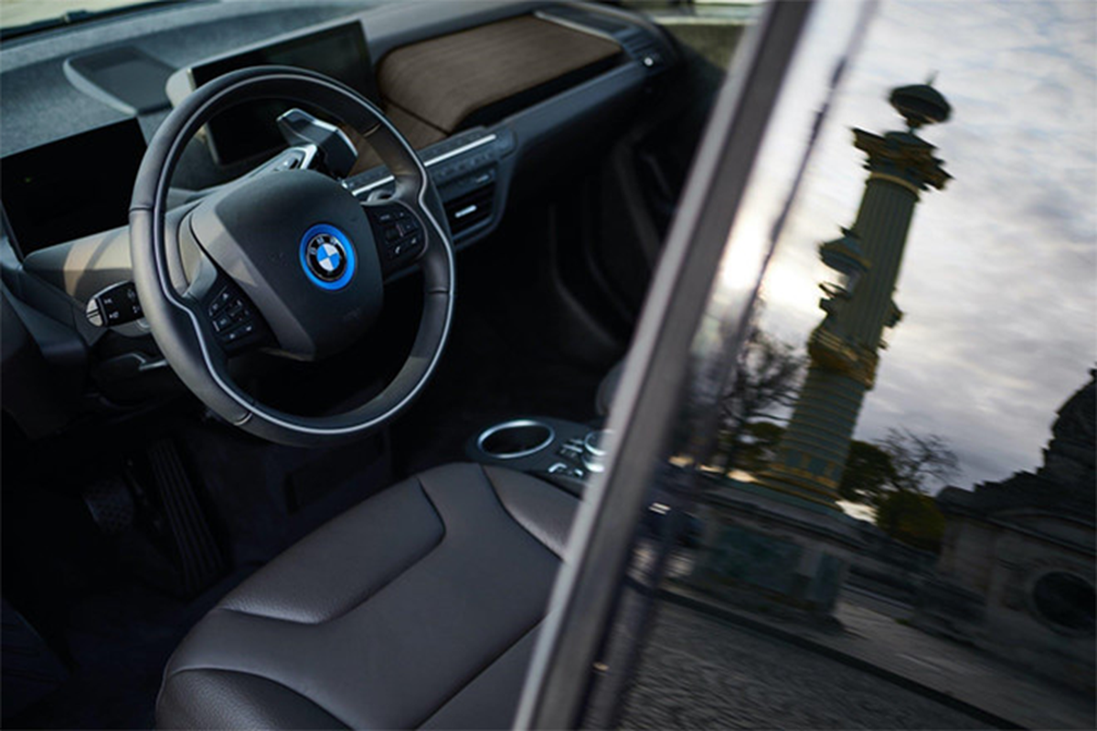 BMW ra ban dac biet xe dien i3 va sieu xe i8 moi-Hinh-3