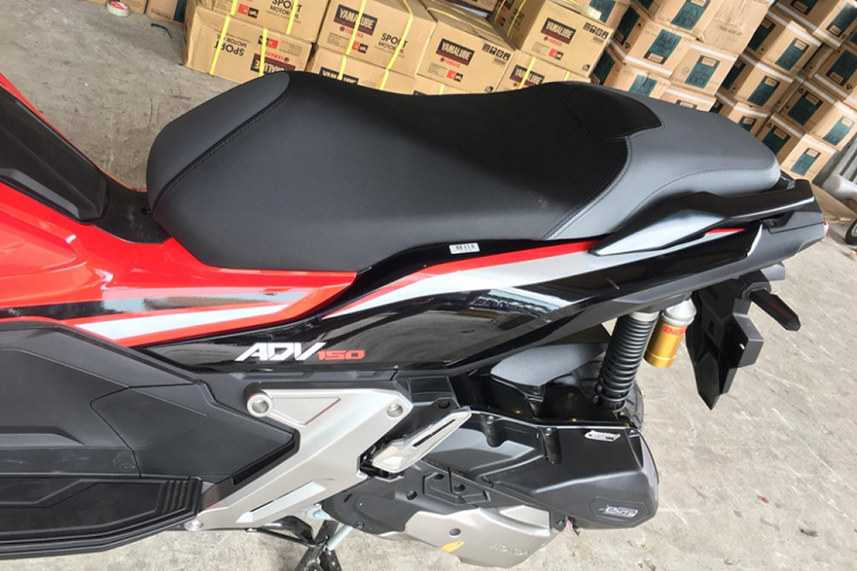 Chi tiet xe ga Honda ADV 150 hon 100 trieu tai VN-Hinh-8