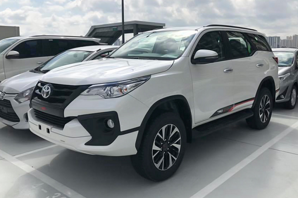 Can canh Toyota Fortuner TRD hon 1 ty dong tai Viet Nam