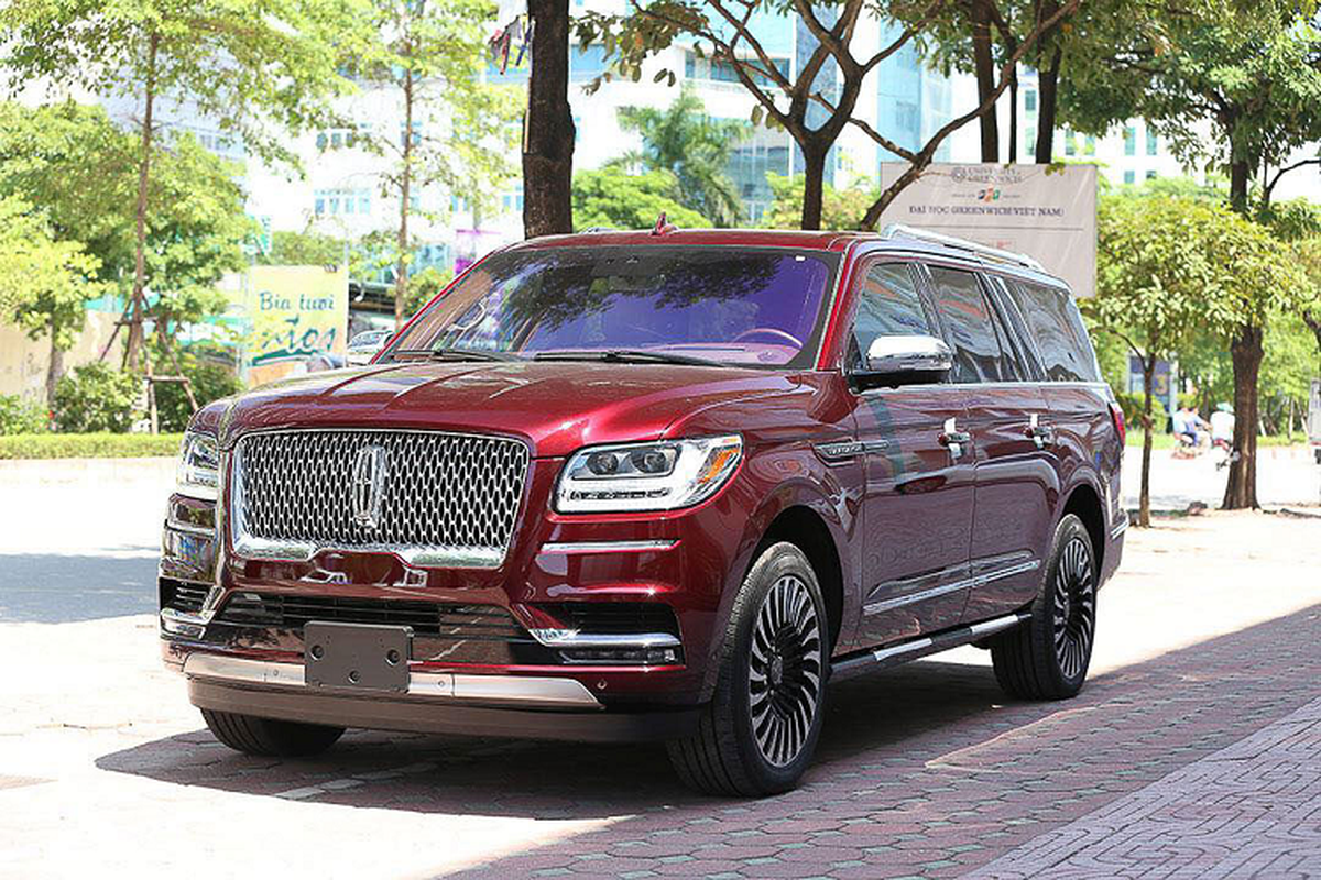 Can canh “khung long” Lincoln Navigator L Black Label tai Viet Nam-Hinh-9