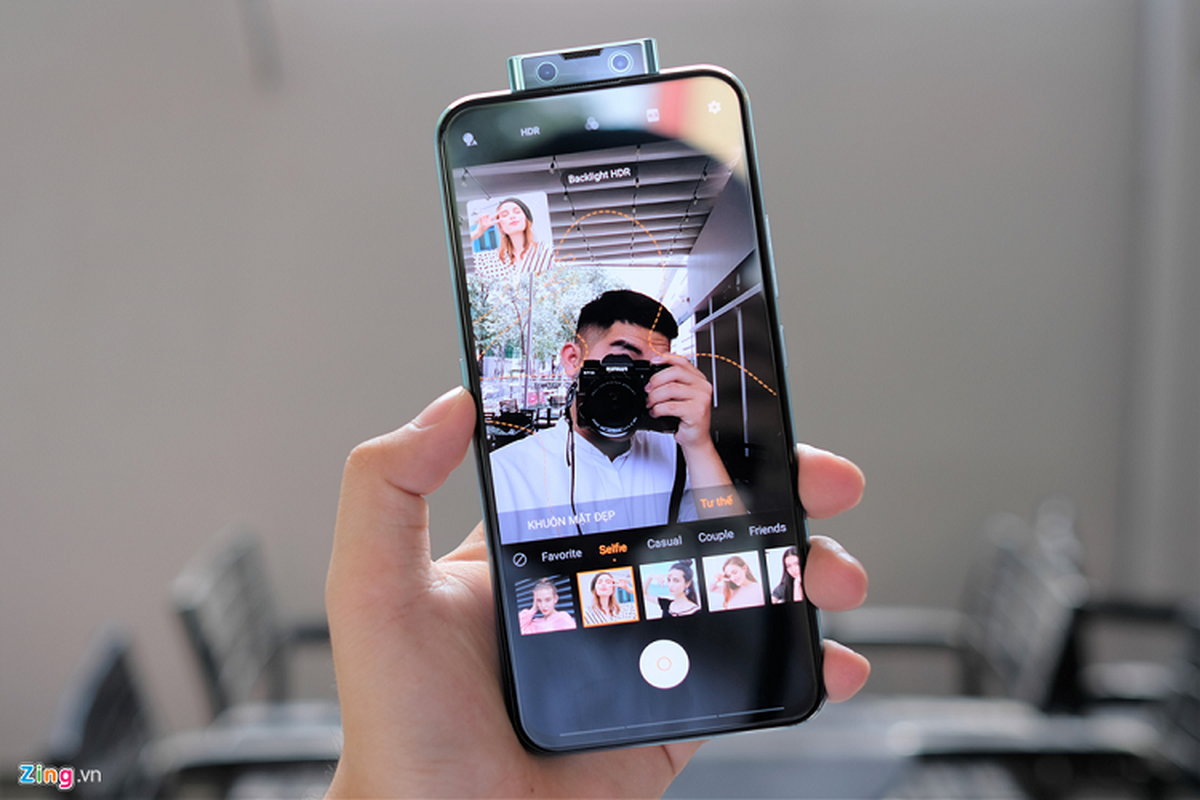 Vivo V17 Pro ra mat - camera selfie kep truot, gia 10 trieu dong-Hinh-3