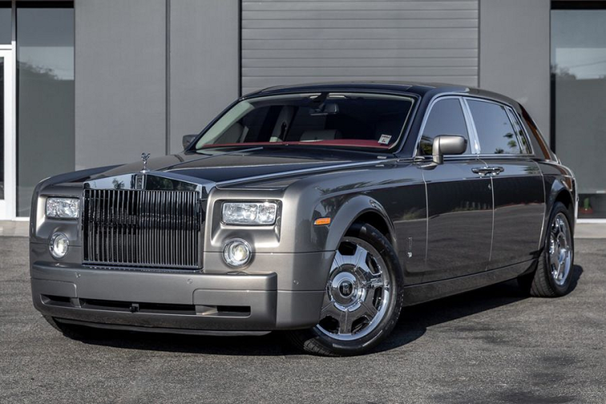 Xe sieu sang Rolls-Royce Phantom dau gia chi 1,5 ty dong