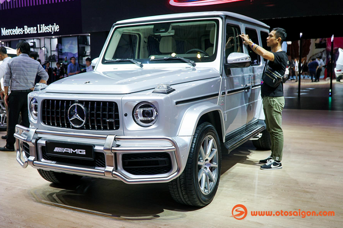 Can canh Mercedes-AMG G63 chinh hang tai Viet Nam