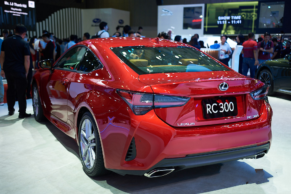 Chi tiet Lexus RC 300 hon 3 ty dong tai Viet Nam-Hinh-4