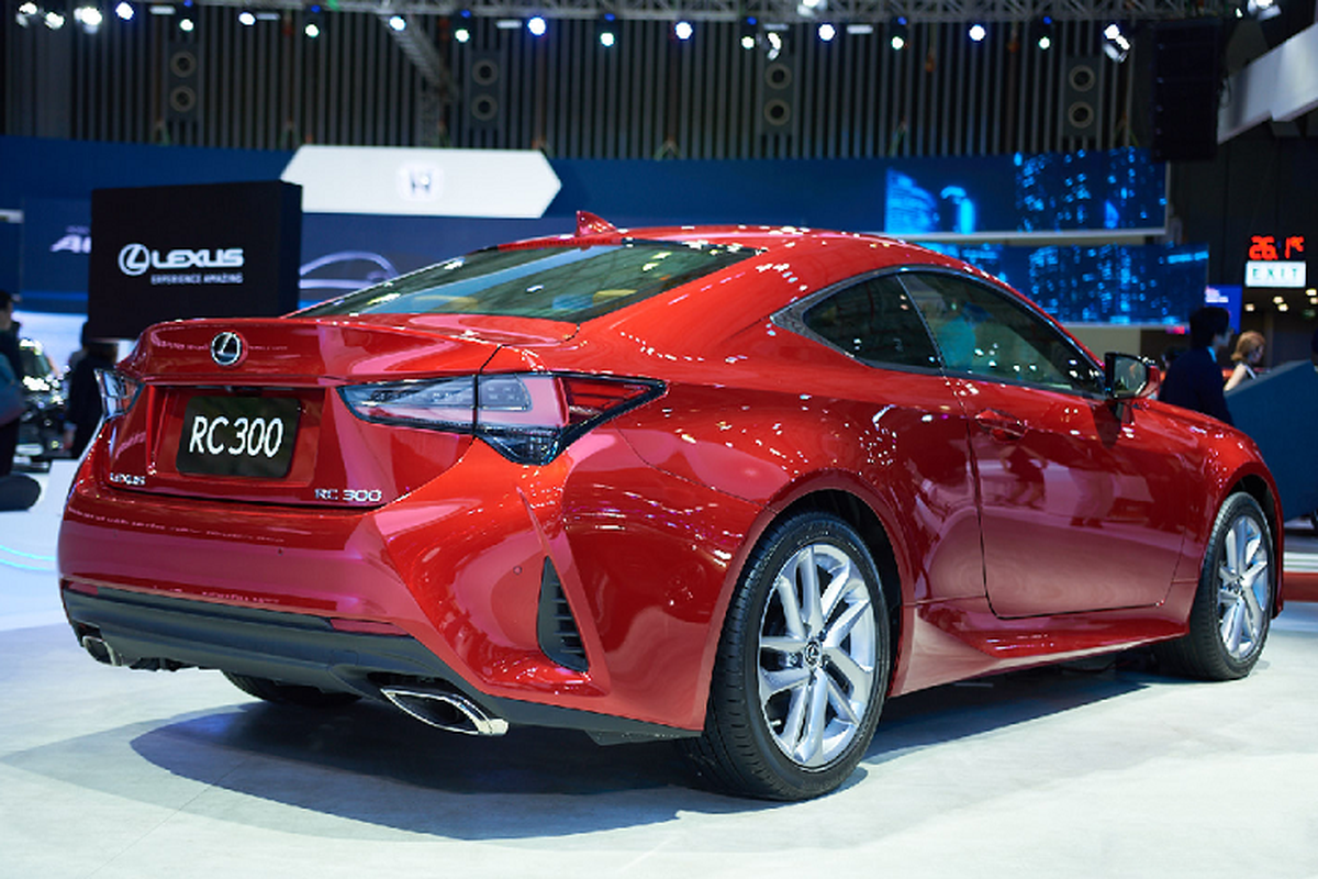 Chi tiet Lexus RC 300 hon 3 ty dong tai Viet Nam-Hinh-5