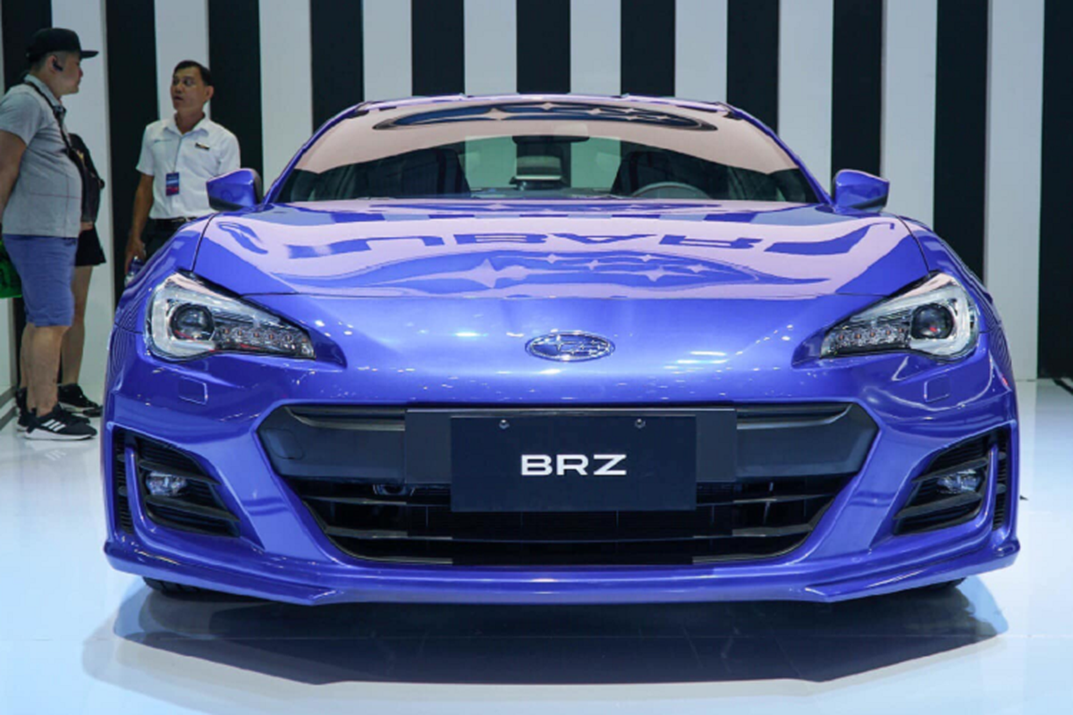 Xe the thao Subaru BRZ so san, 