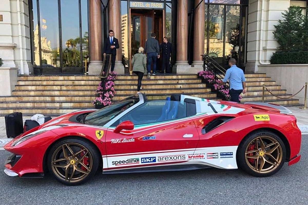 Ferrari 488 Pista Spider khoac ao sieu xe dua huyen thoai-Hinh-10